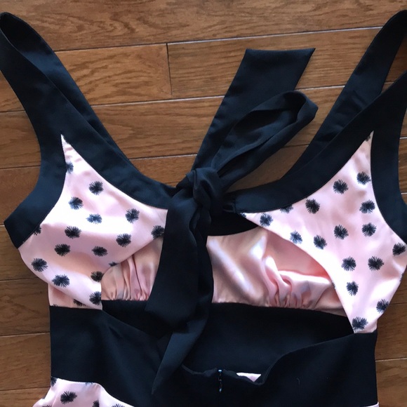 Women’s PinkDandelionDress With PeekABooBack Size6 - Picture 3 of 6